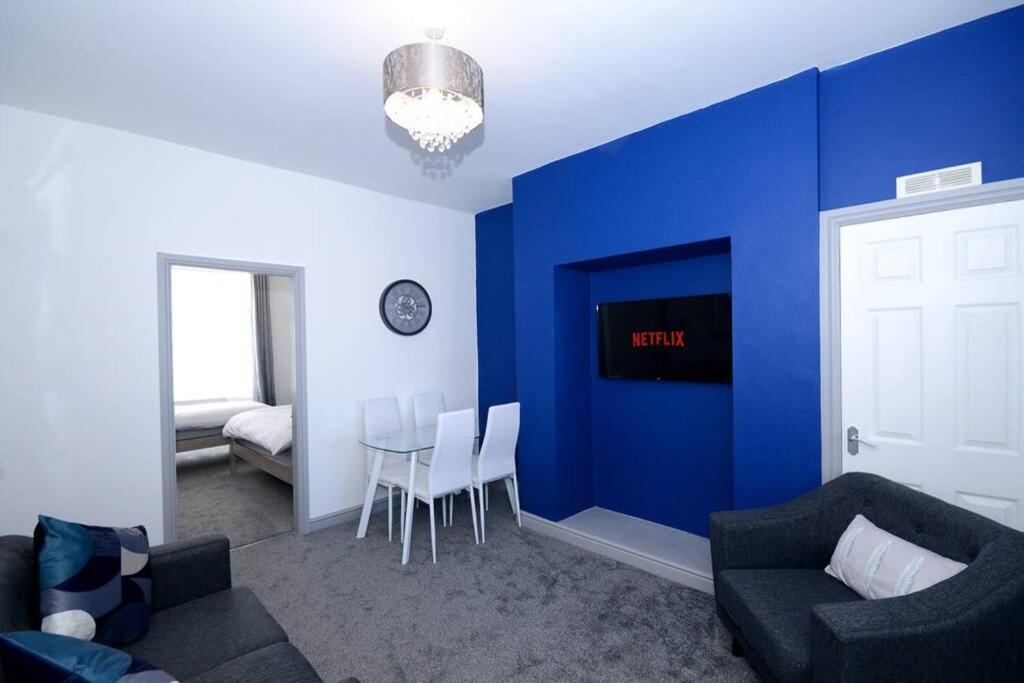 Renovated House Near Darlington Train Station. Villa Esterno foto